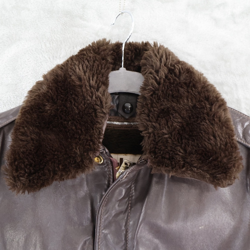 Schott NYC Vtg Leather Flight Bomber Jacket Fur Collar Lining Mens Size 34 USA - Picture 9 of 16